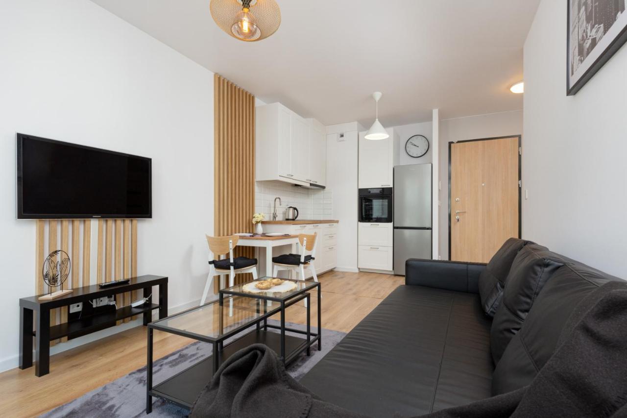 Forum Wola Jana Kazimierza Apartment By Noclegi Renters Warsaw Exterior photo