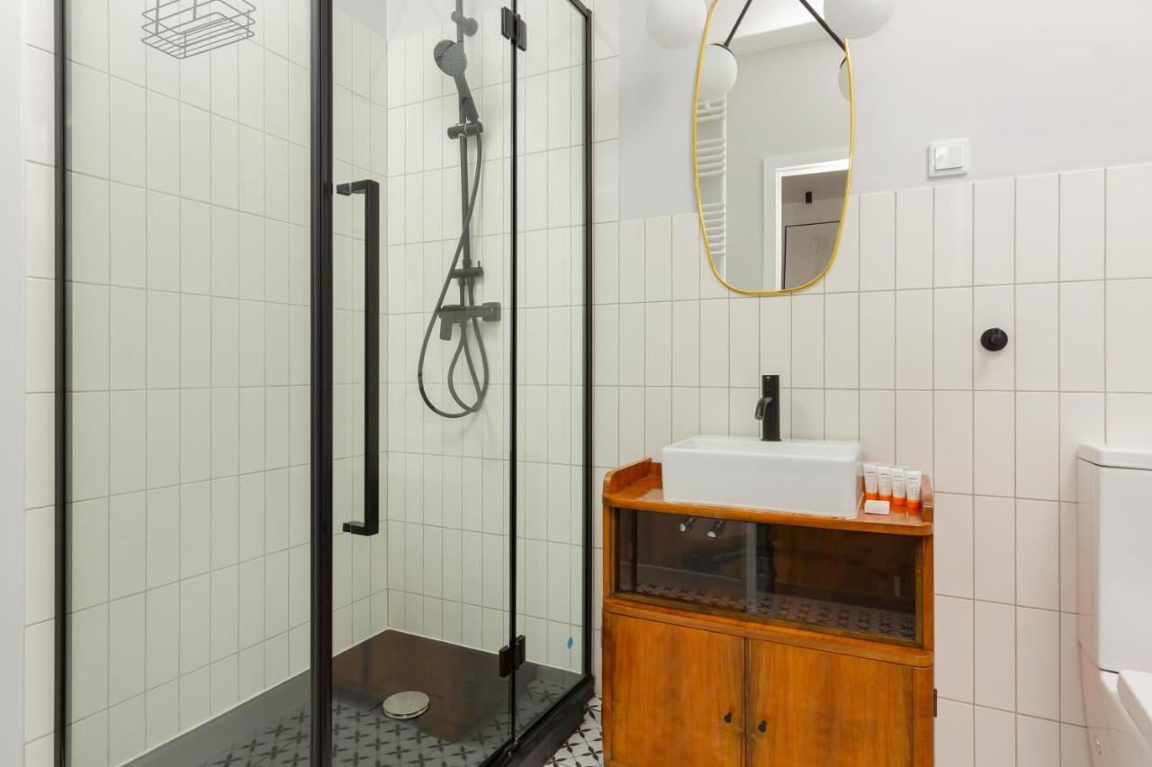 Forum Wola Jana Kazimierza Apartment By Noclegi Renters Warsaw Exterior photo