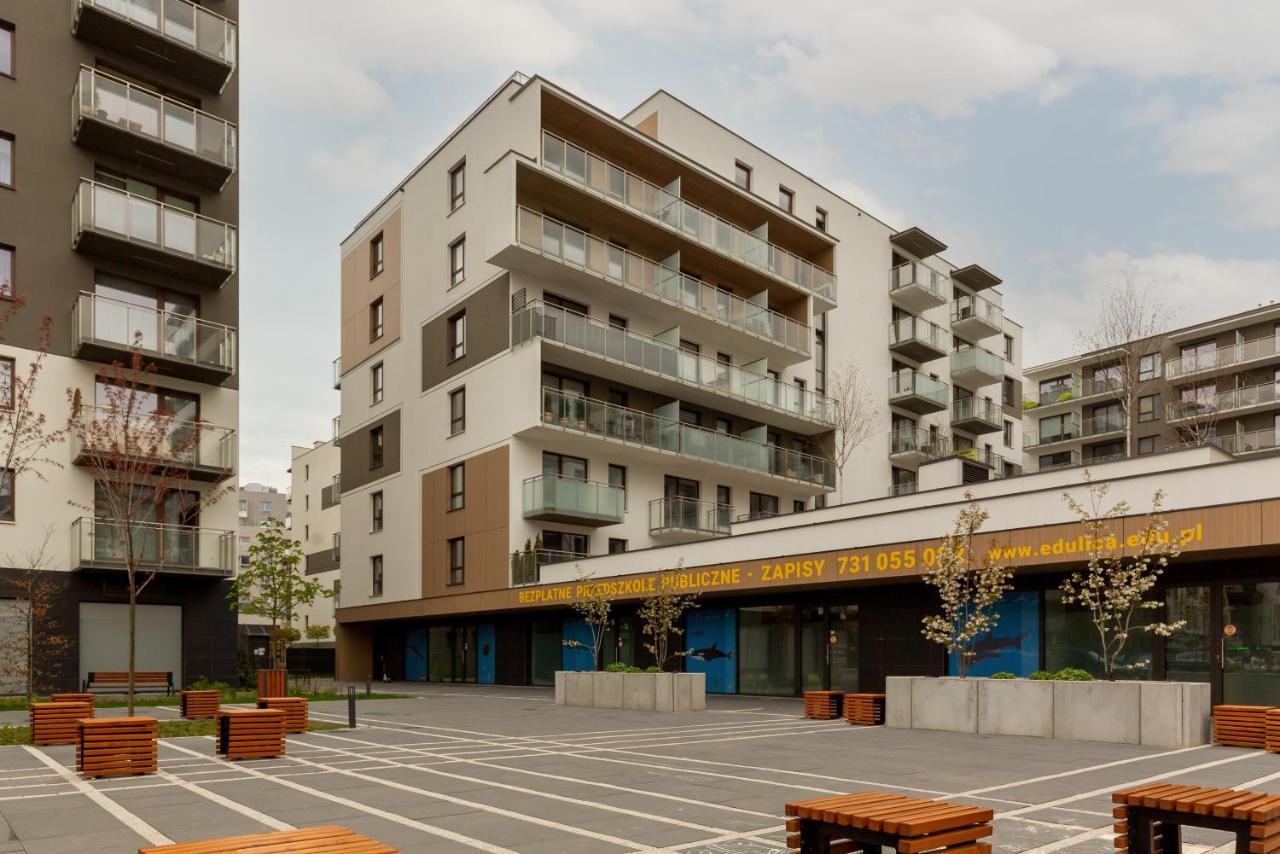 Forum Wola Jana Kazimierza Apartment By Noclegi Renters Warsaw Exterior photo