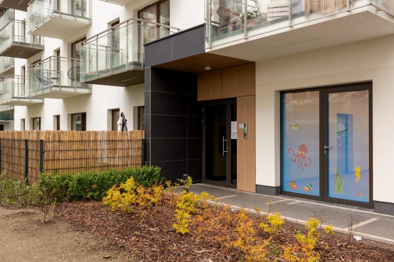Forum Wola Jana Kazimierza Apartment By Noclegi Renters Warsaw Exterior photo